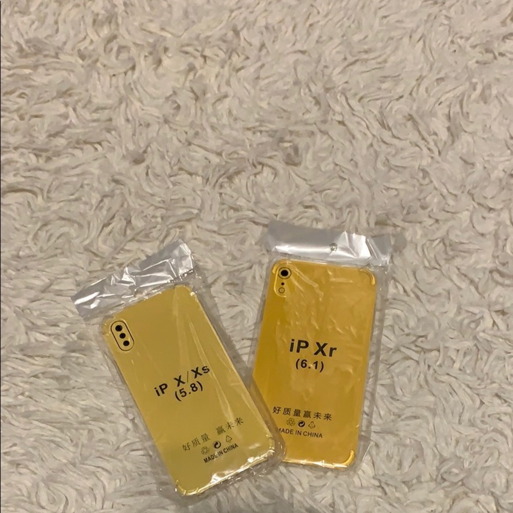 iPhone clear plastic phone case